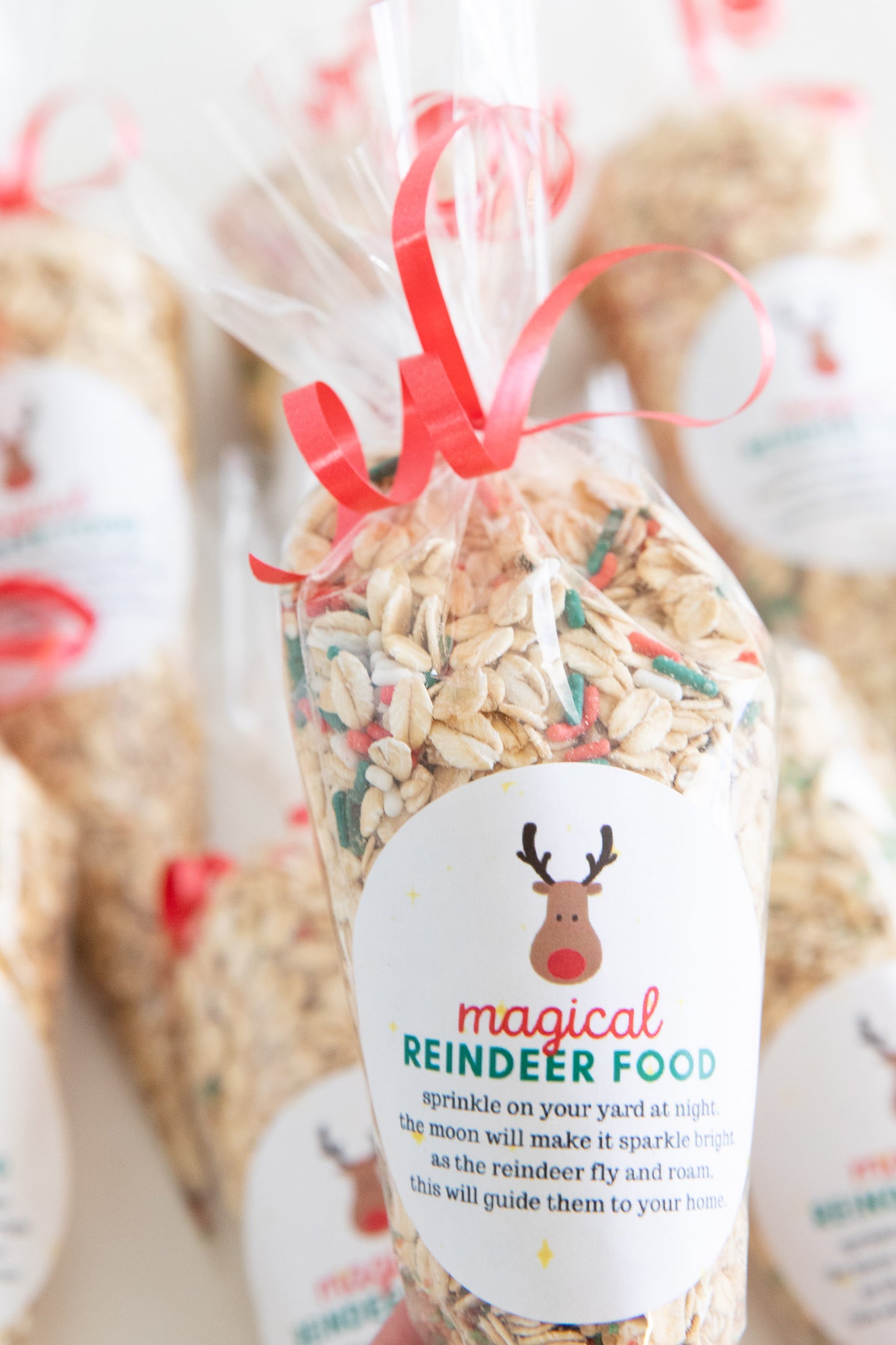 Magic Reindeer Food Tags