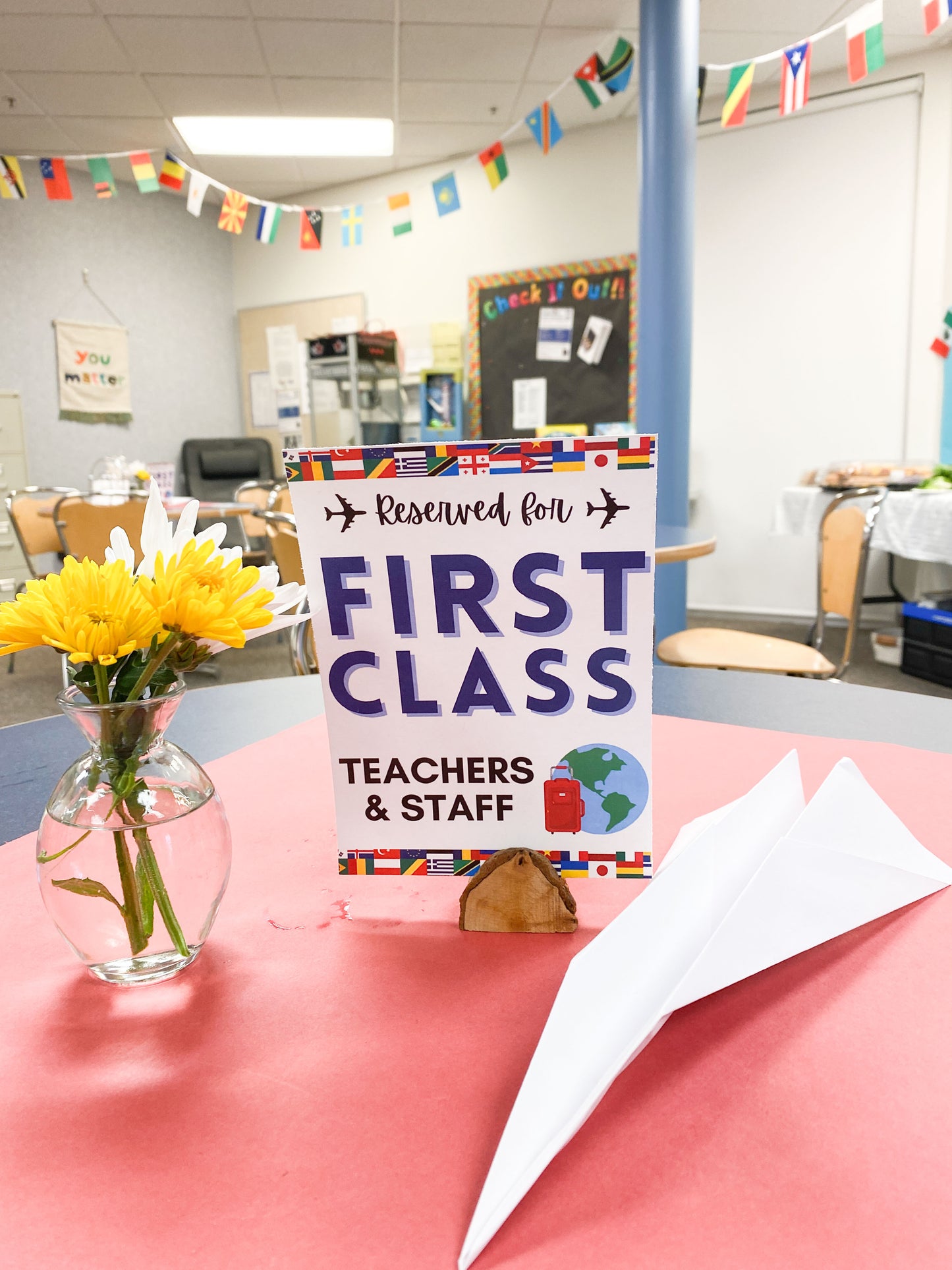 Travel World-Themed Teacher Appreciation Week Kit
