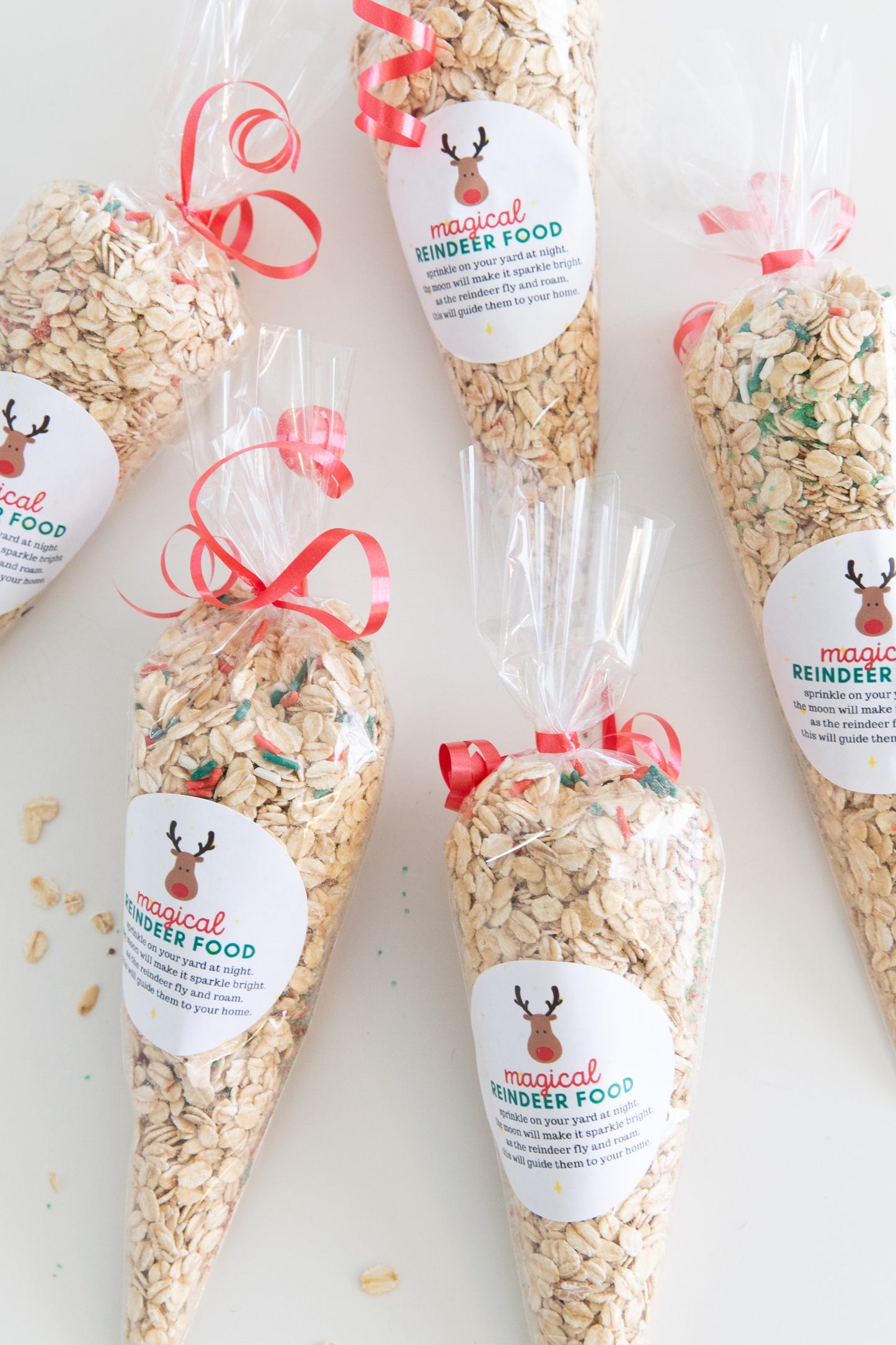 Magic Reindeer Food Tags